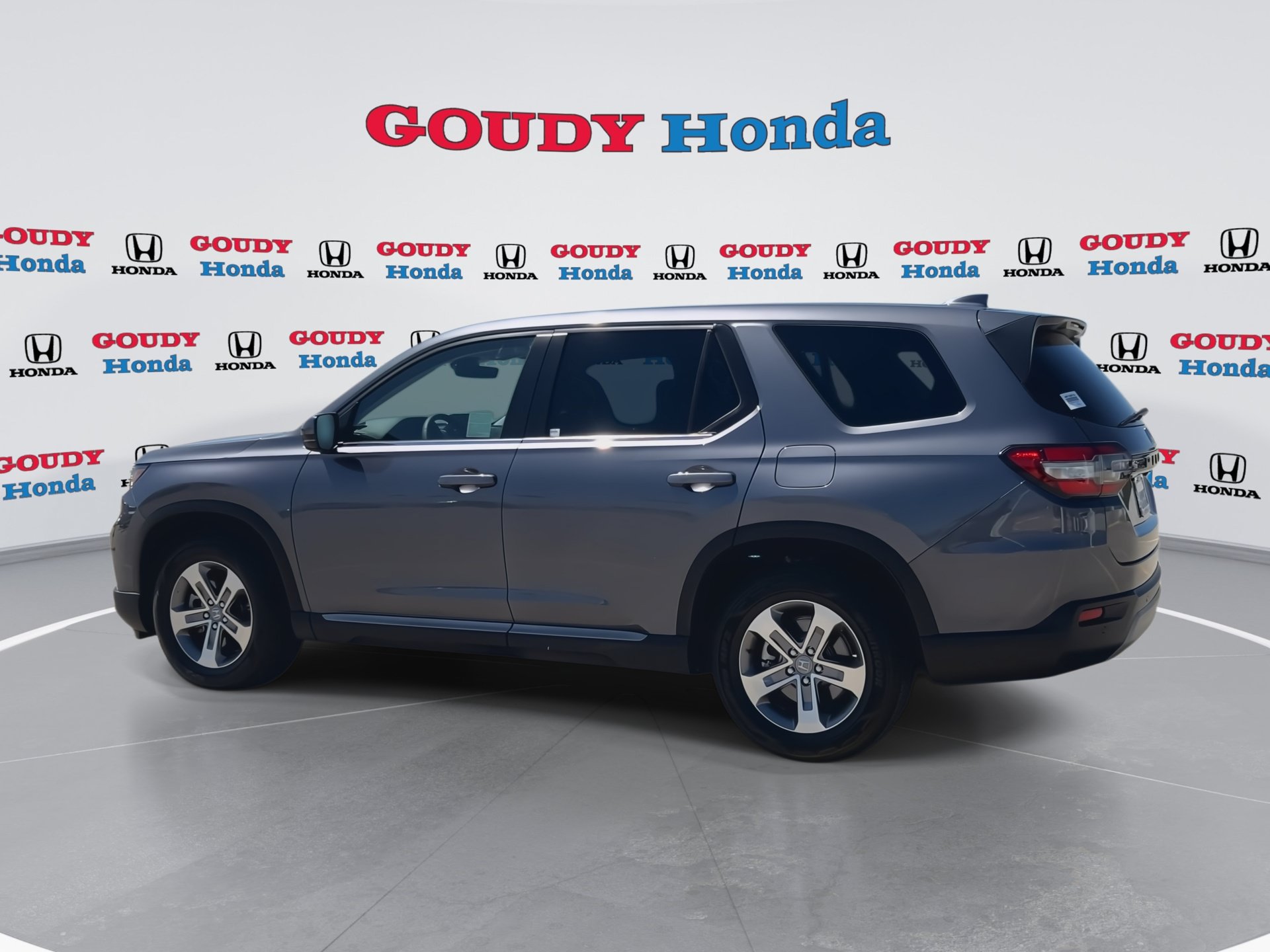 Certified 2025 Honda Pilot EX-L image 6