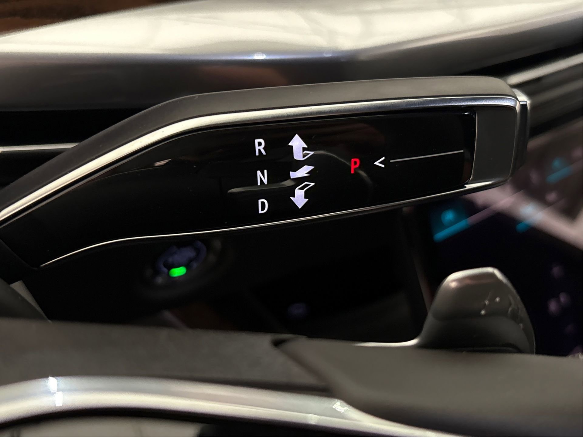 New 2025 Cadillac Escalade ESV Sport Platinum image 30