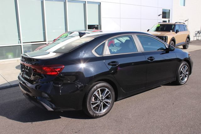 Used 2023 Kia Forte LXS FWD image 27