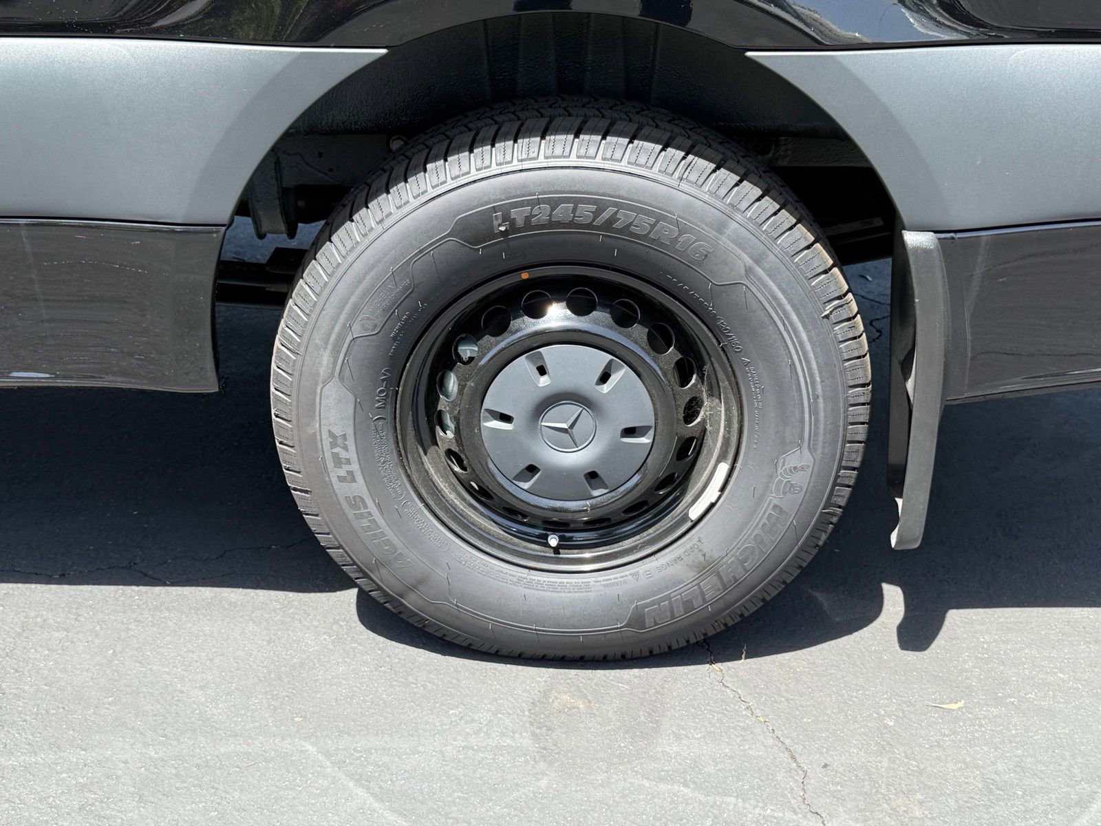 New 2025 Mercedes-Benz Sprinter 2500 image 19