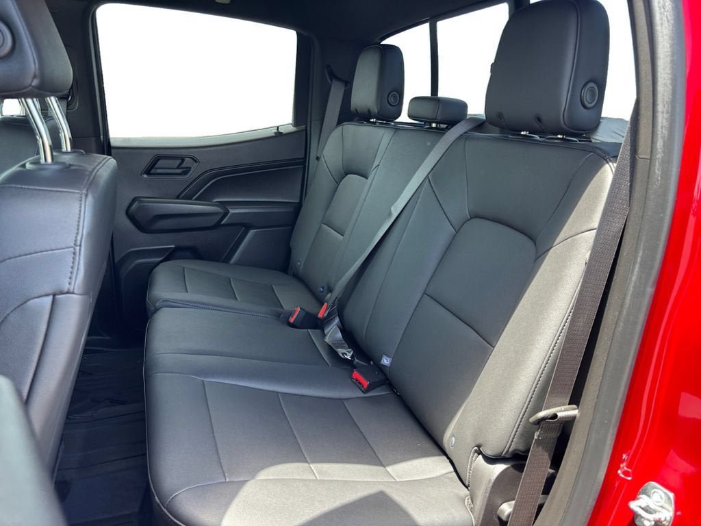 Certified 2025 Chevrolet Colorado Trail Boss AWD/4WD image 16