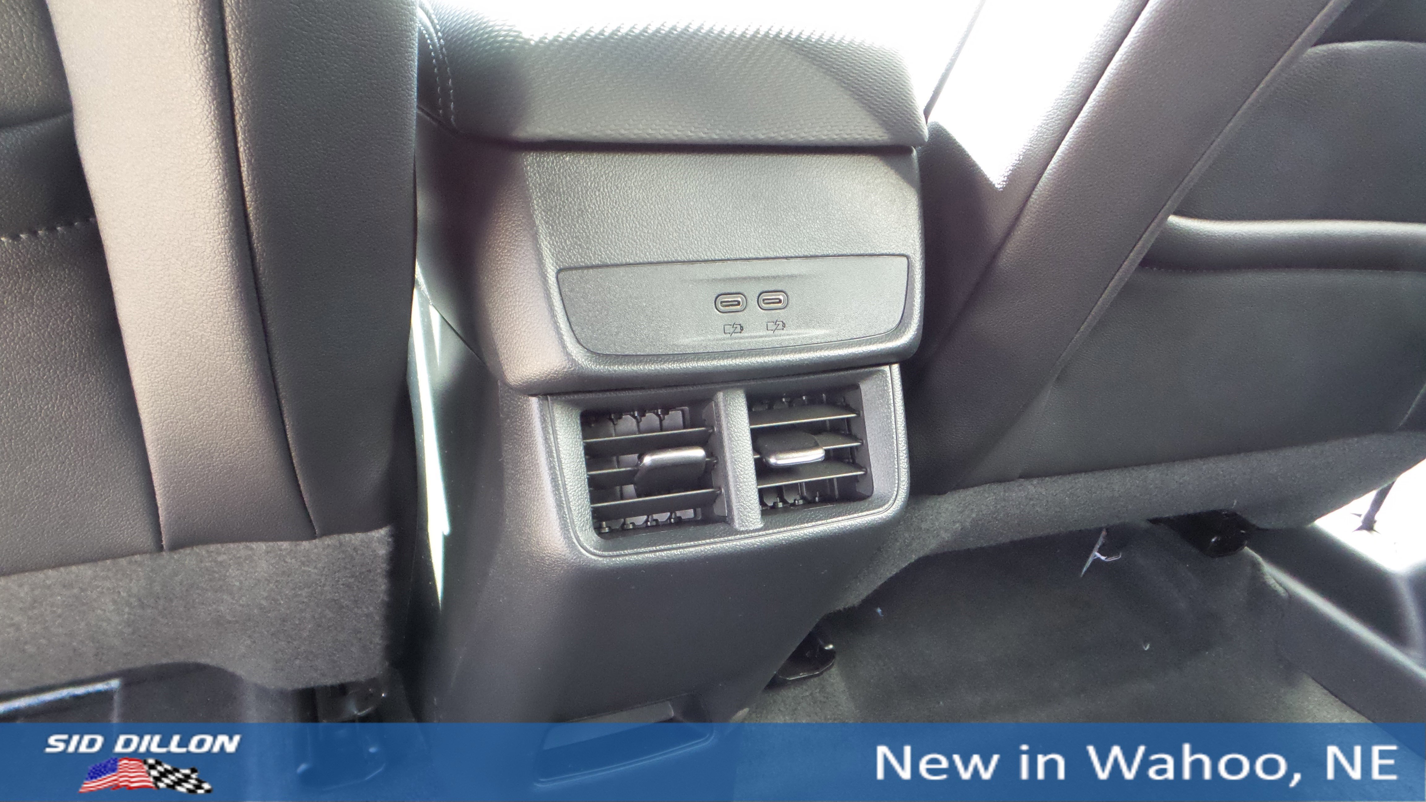 New 2026 Chevrolet Equinox LT w/ Convenience Package II image 19