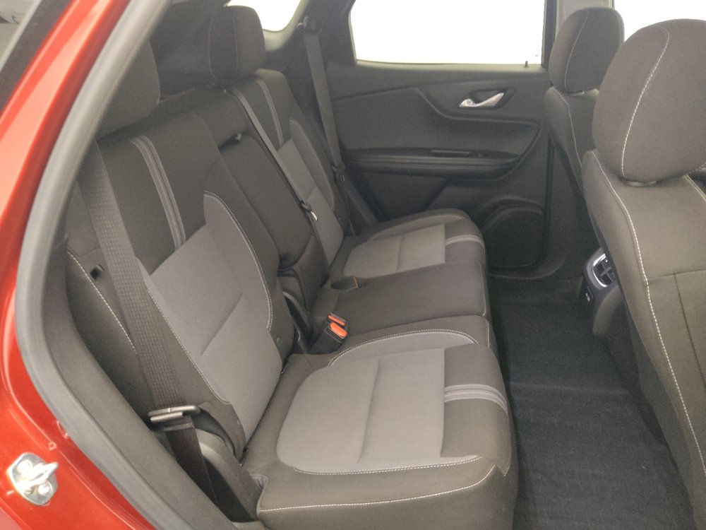 Used 2024 Chevrolet Blazer LT w/ Convenience Package FWD image 19