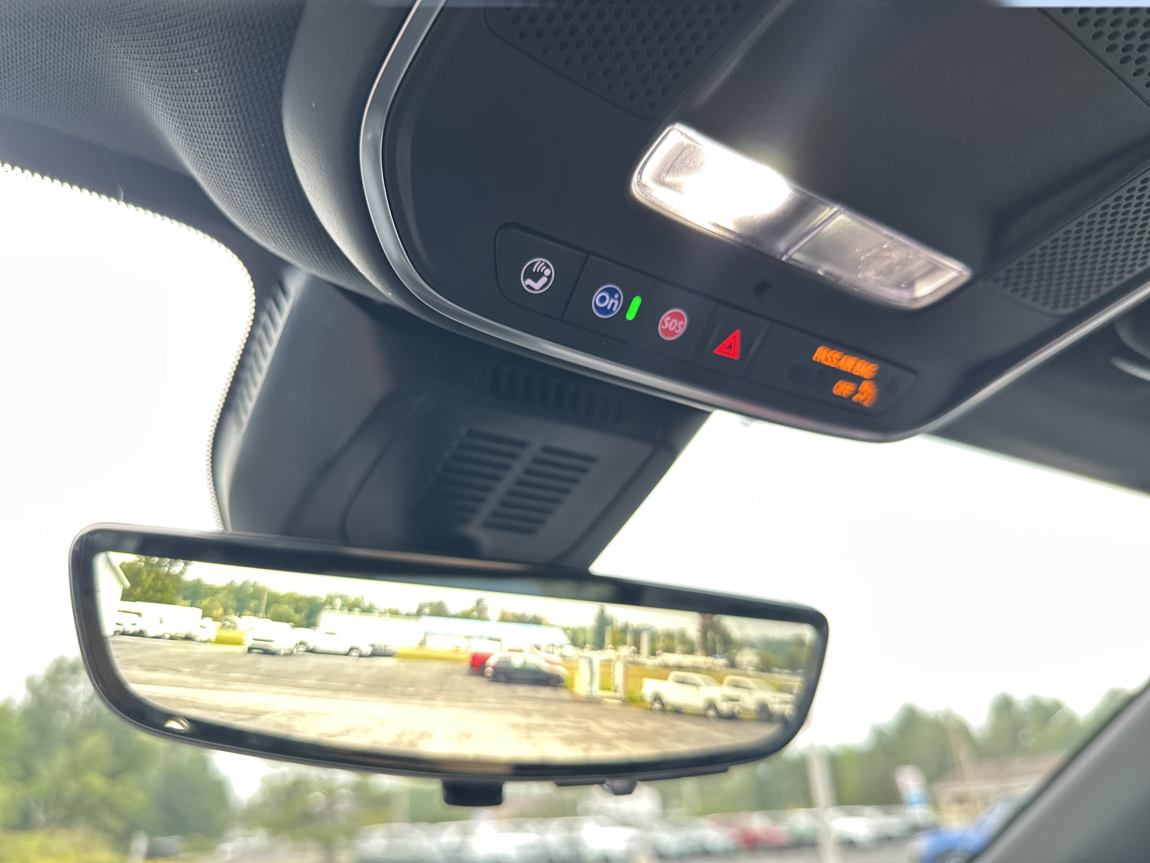 New 2027 Chevrolet Equinox RS w/ Safety and Technology Package AWD/4WD image 15