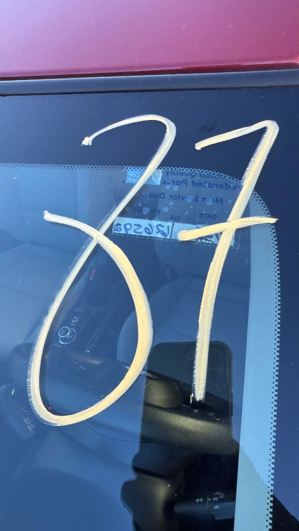 Used 2019 Toyota Yaris L FWD image 29