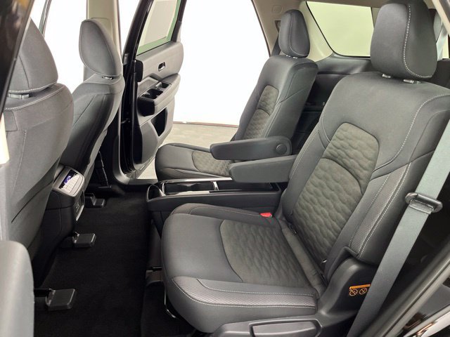Used 2025 Nissan Pathfinder SV w/ SV Premium Package AWD/4WD image 44