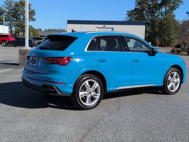 Used 2023 Audi Q3 2.0T Premium image 3