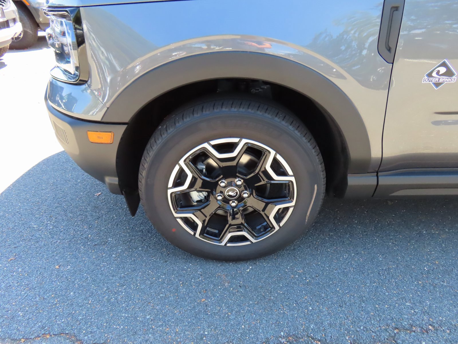 New 2025 Ford Bronco Sport Outer Banks image 7