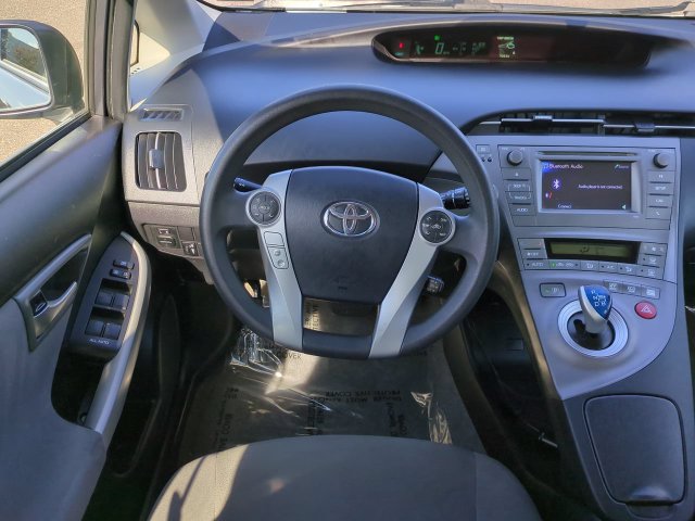Used 2013 Toyota Prius Two FWD image 15