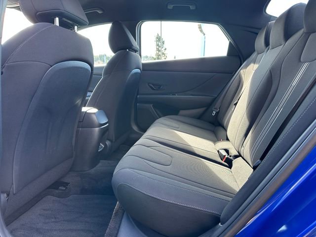 Used 2025 Hyundai Elantra Sport w/ Cargo Package image 11