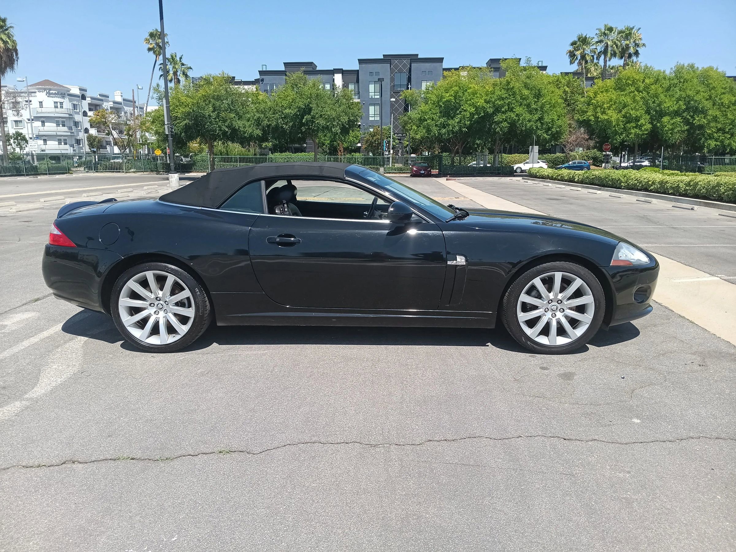 Used 2009 Jaguar XK XK Convertible 2D image 4