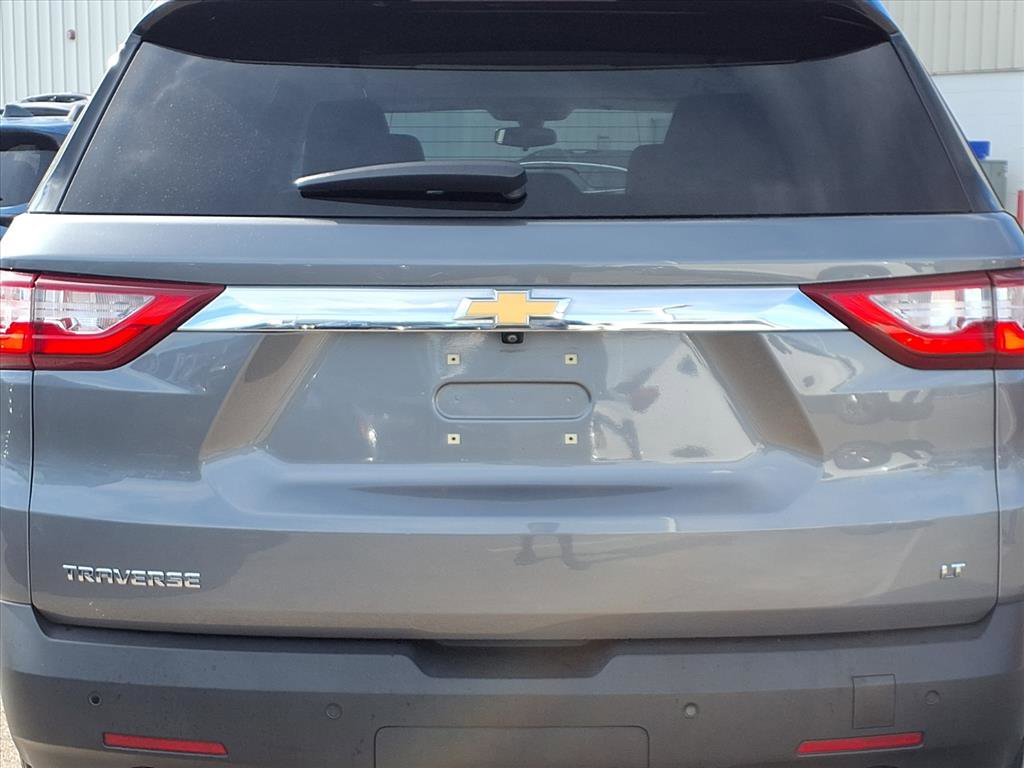 Used 2020 Chevrolet Traverse LT image 25