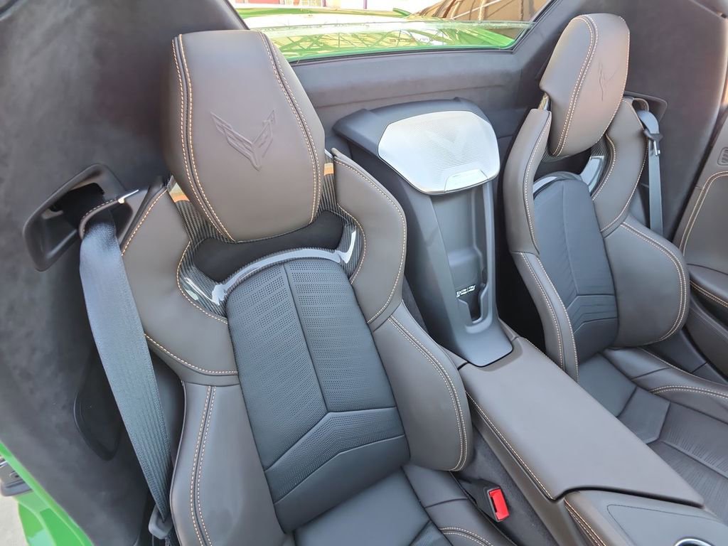 New 2026 Chevrolet Corvette Stingray Premium Conv w/ Z51 Performance Package image 28