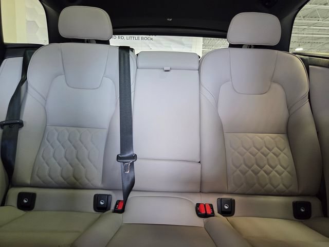 New 2026 Volvo XC60 T8 Plus w/ Protection Package Premier AWD/4WD image 11