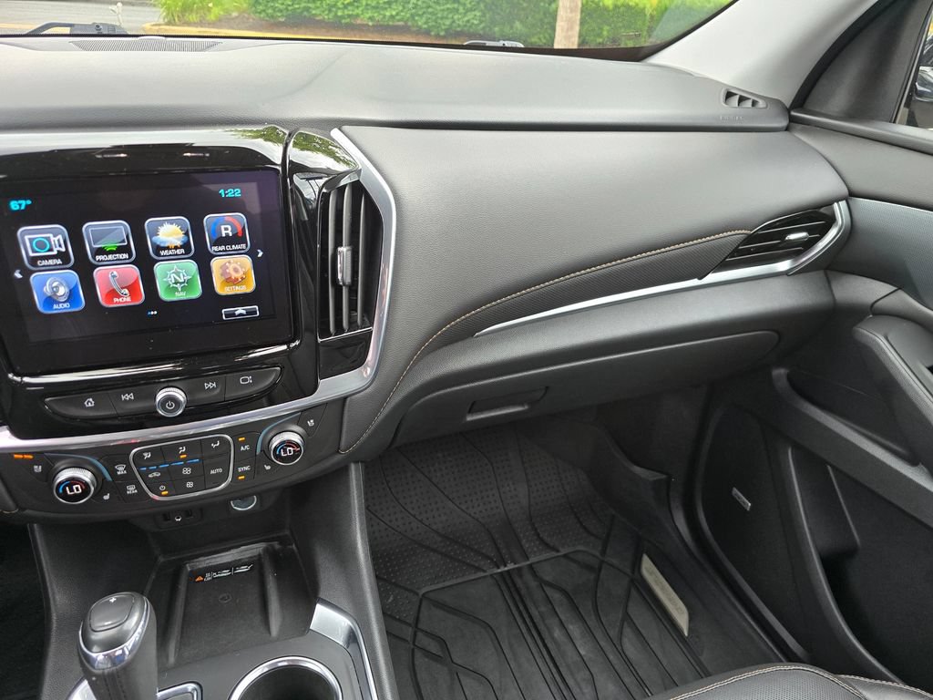 Used 2019 Chevrolet Traverse Premier w/ Redline Edition FWD image 25