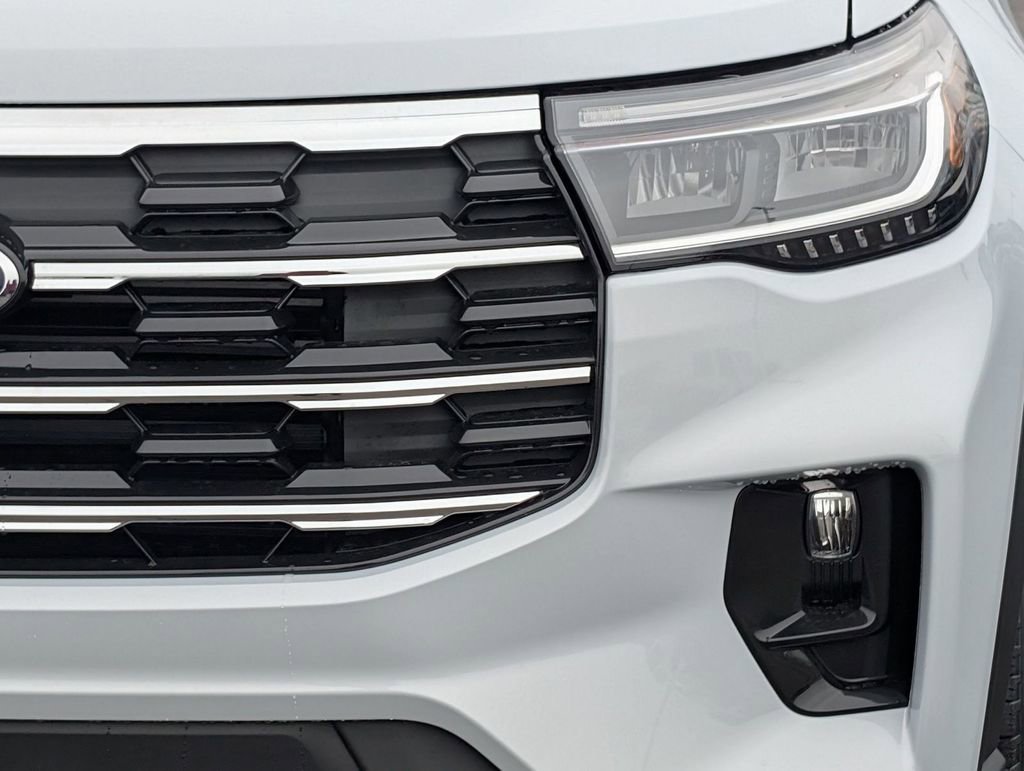 New 2026 Ford Explorer Active w/ Active Comfort Package AWD/4WD image 12