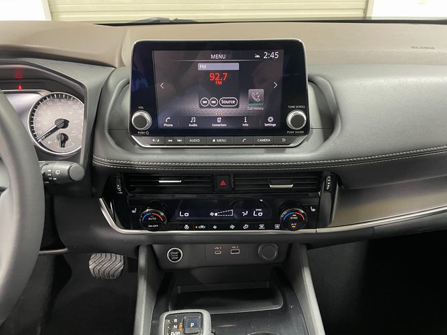 Used 2021 Nissan Rogue SV AWD/4WD image 16