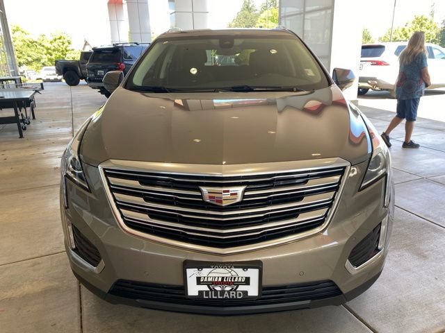 Used 2019 Cadillac XT5 Luxury AWD/4WD image 3