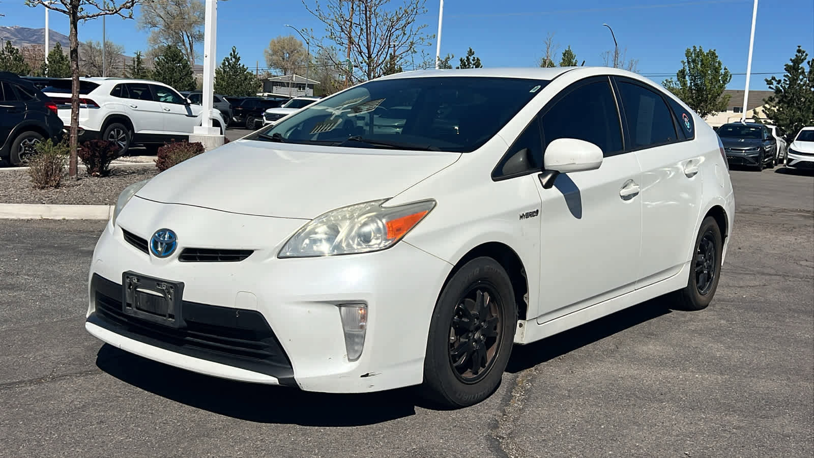 Used 2015 Toyota Prius Two FWD image 1