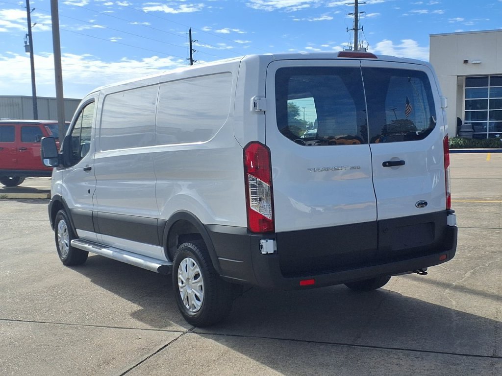 Used 2025 Ford Transit 250 Low Roof w/ Exterior Upgrade Package RWD image 4