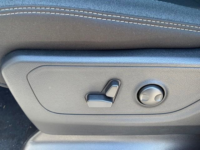 New 2026 RAM 1500 Big Horn AWD/4WD image 15
