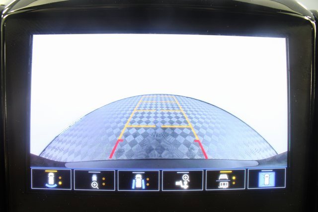 Used 2023 Chevrolet Traverse High Country image 5