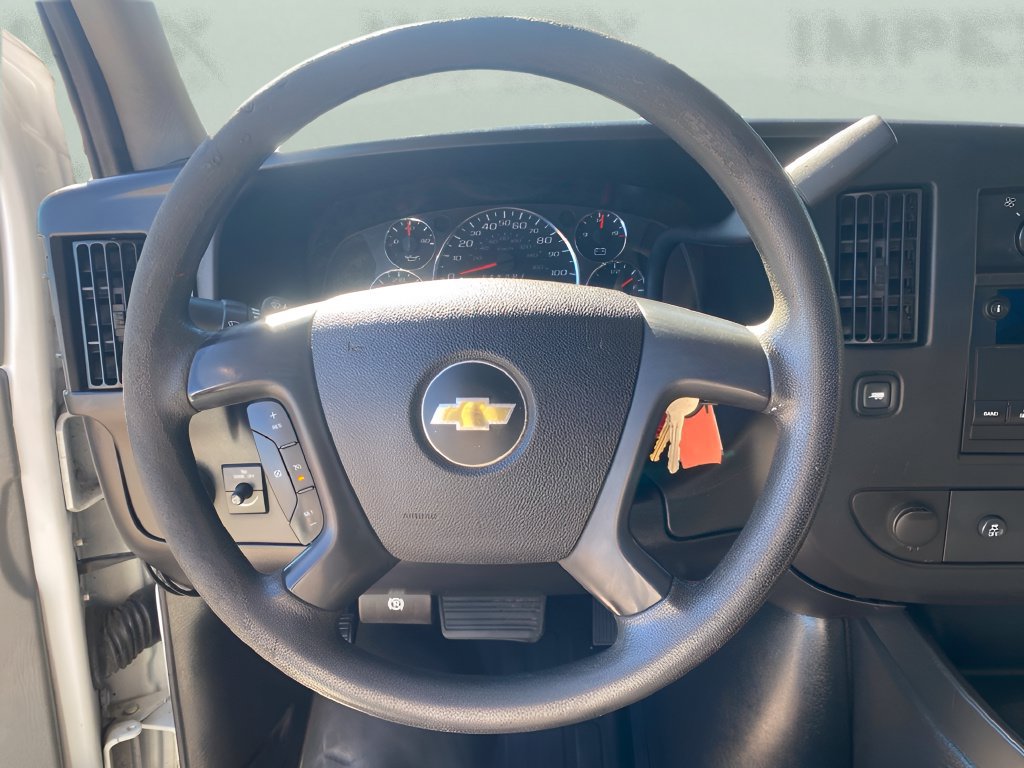 Used 2014 Chevrolet Express 3500 RWD image 12