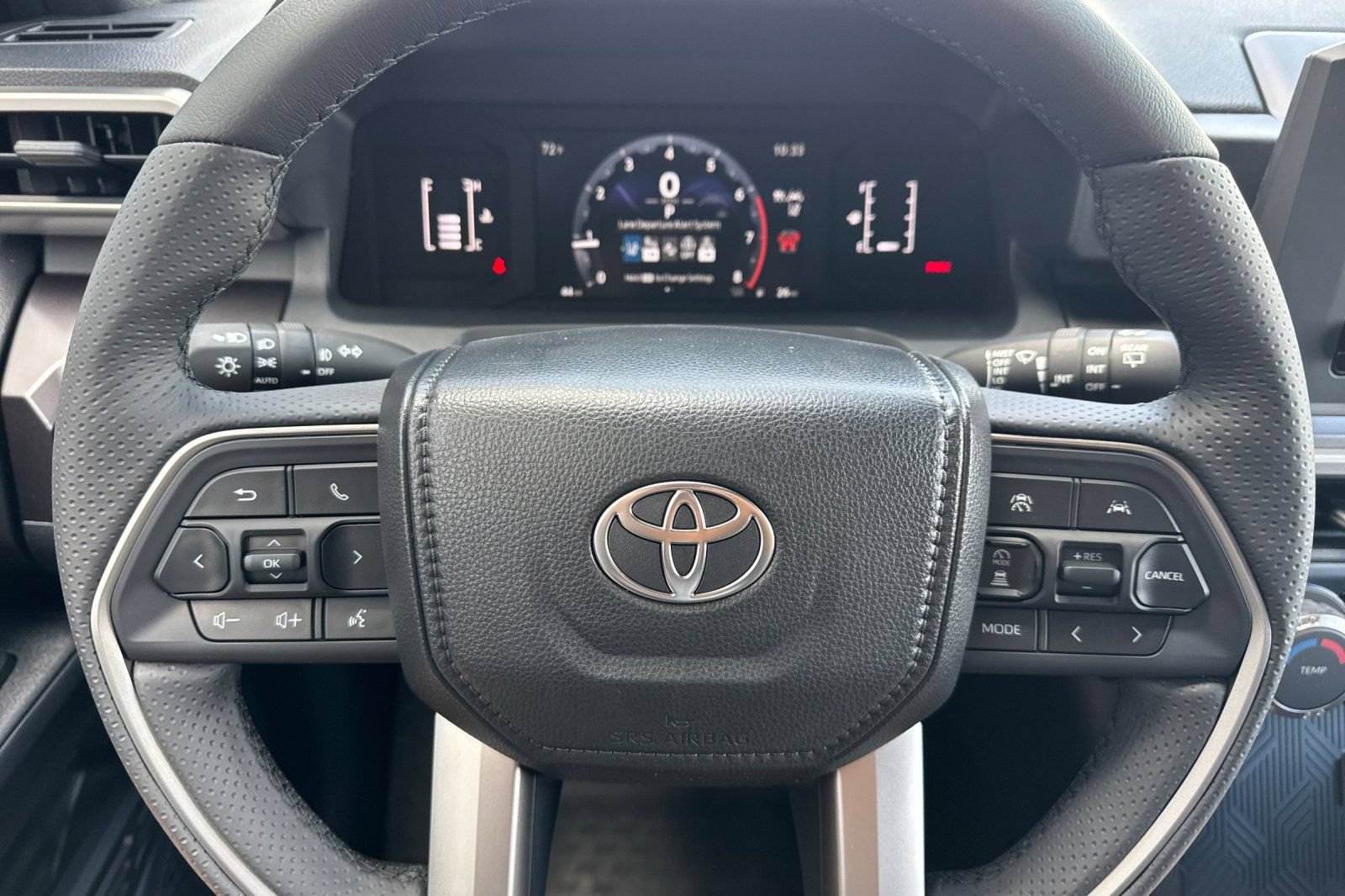New 2026 Toyota 4Runner SR5 AWD/4WD image 27