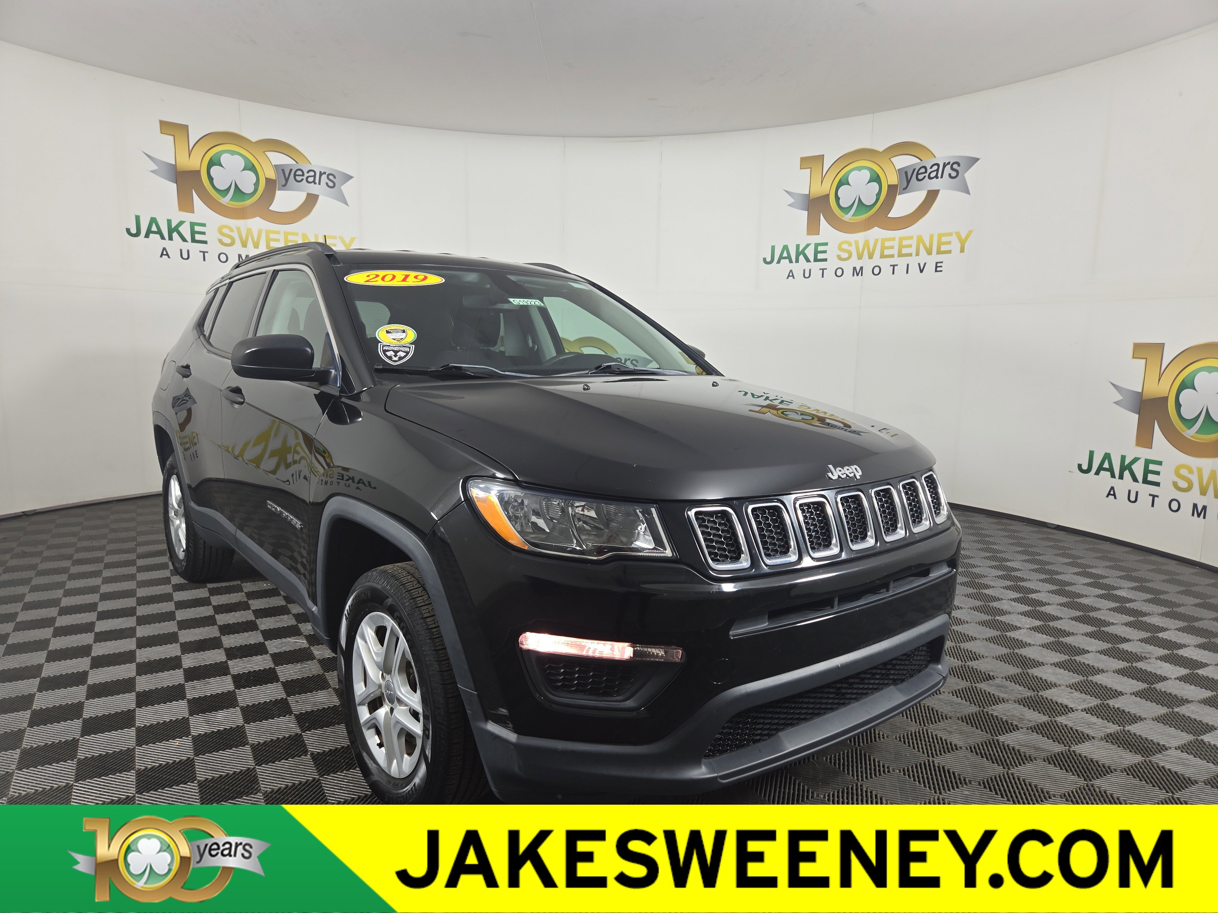 Used 2019 Jeep Compass Sport image 1