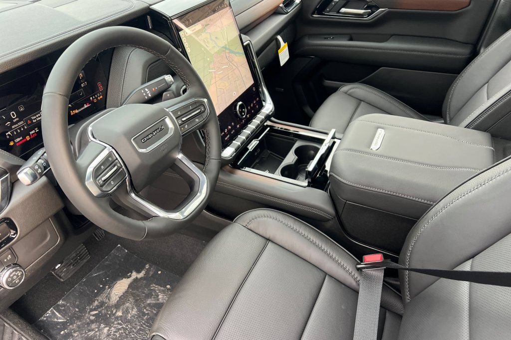 New 2026 GMC Yukon XL Denali w/ Sun & Power Step Package AWD/4WD image 7