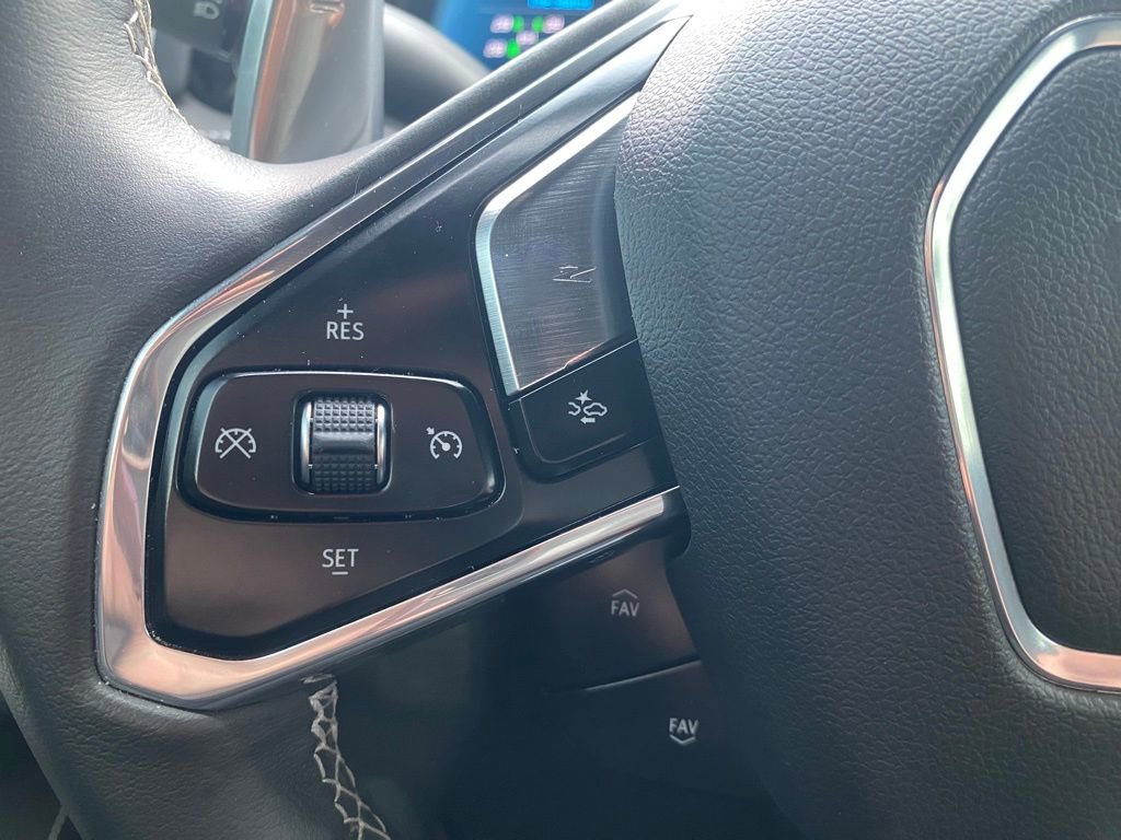 Used 2024 Chevrolet Corvette Stingray Coupe w/ 1LT image 26