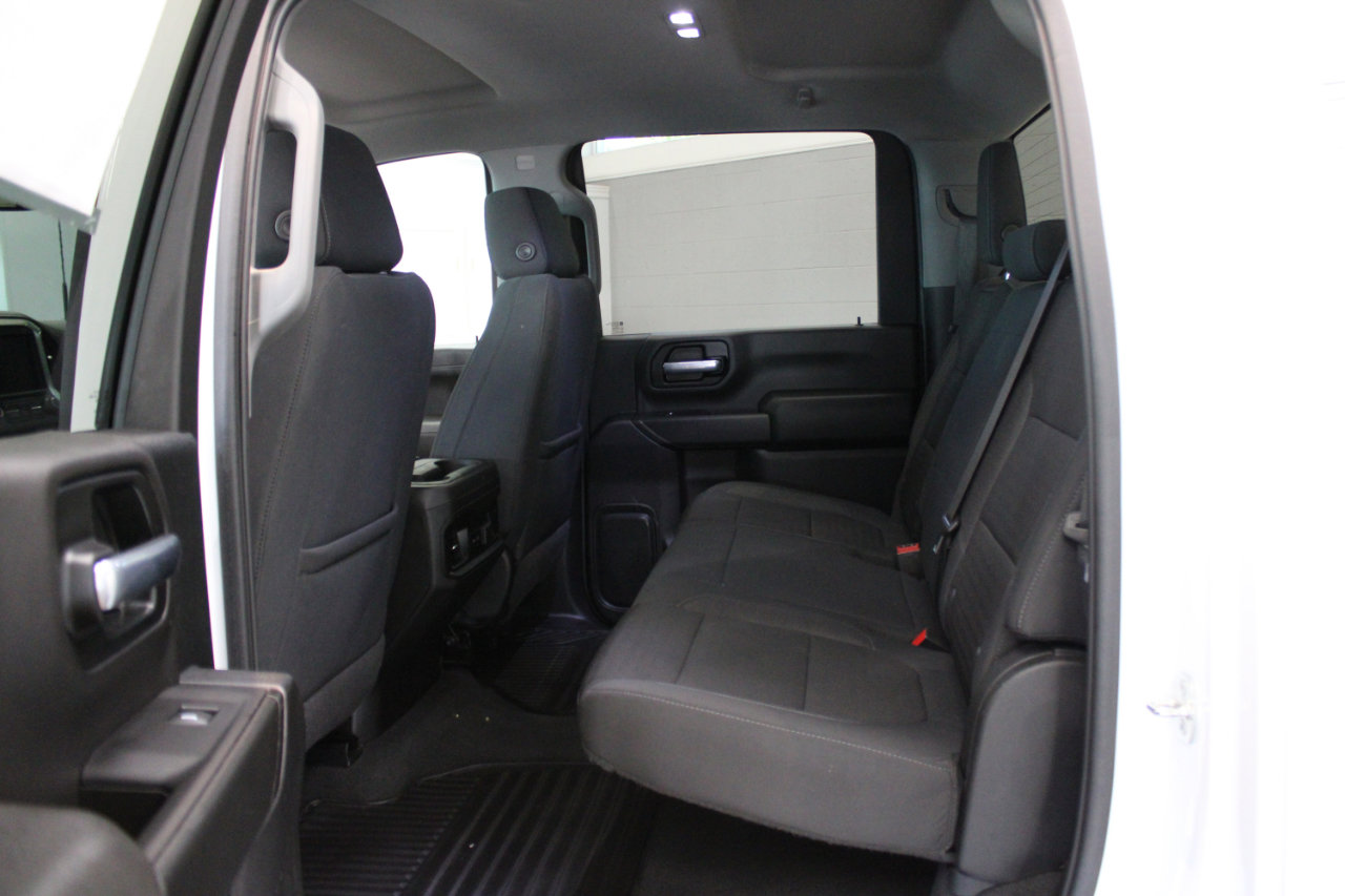 Used 2021 Chevrolet Silverado 2500 LT w/ Convenience Package image 10
