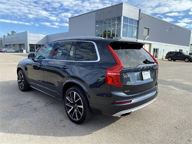 Used 2021 Volvo XC90 T6 Momentum w/ Advanced Package image 7