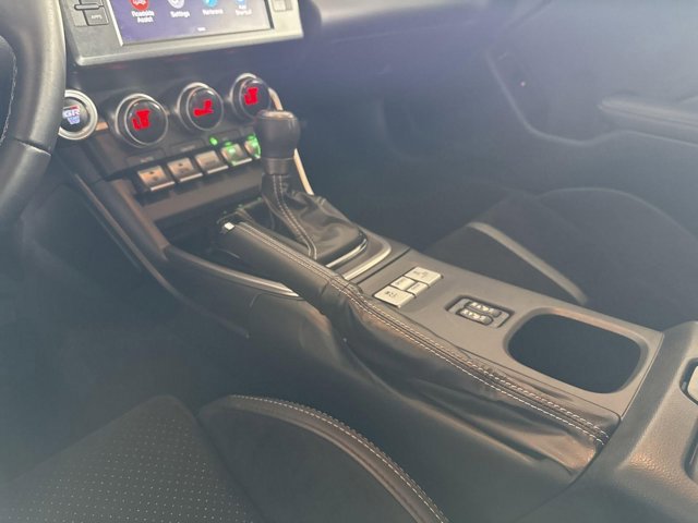 Used 2023 Toyota GR86 Premium image 19