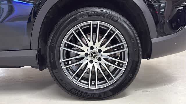 Certified 2026 Mercedes-Benz GLC 300 4MATIC image 11