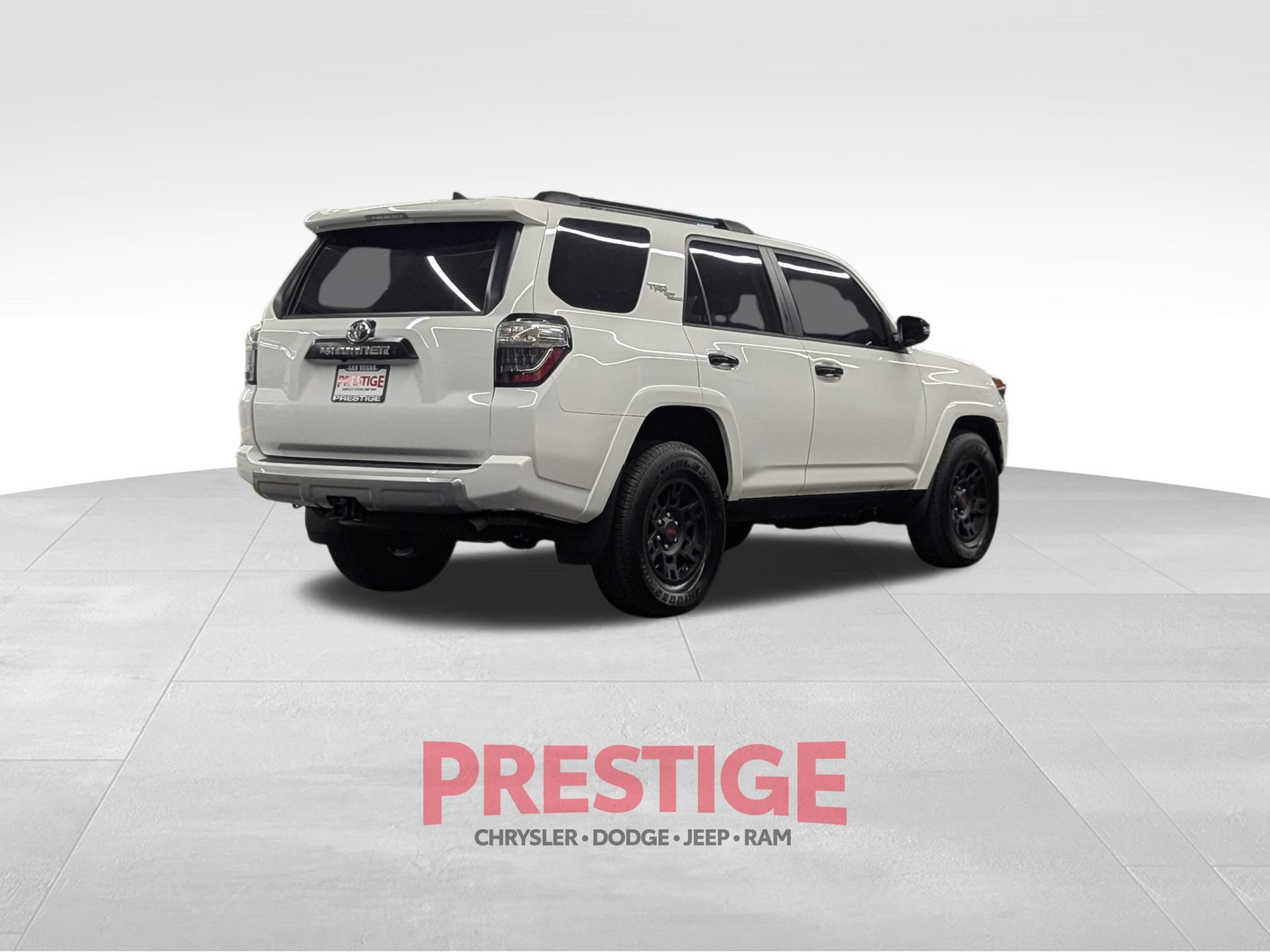 Used 2024 Toyota 4Runner TRD Off-Road Premium w/ Moonroof Package AWD/4WD image 7