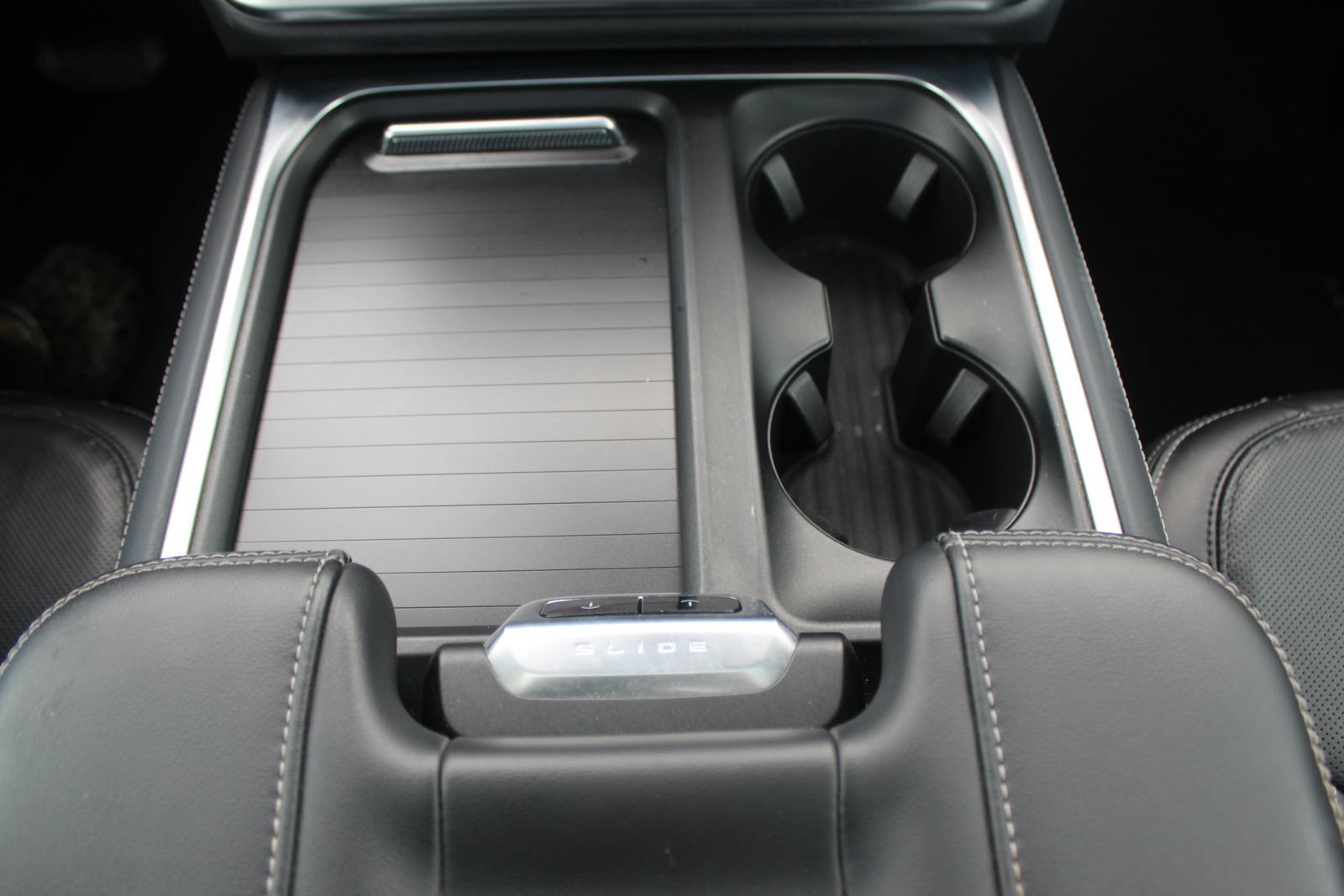 Used 2025 Ford Expedition Max Platinum AWD/4WD image 38
