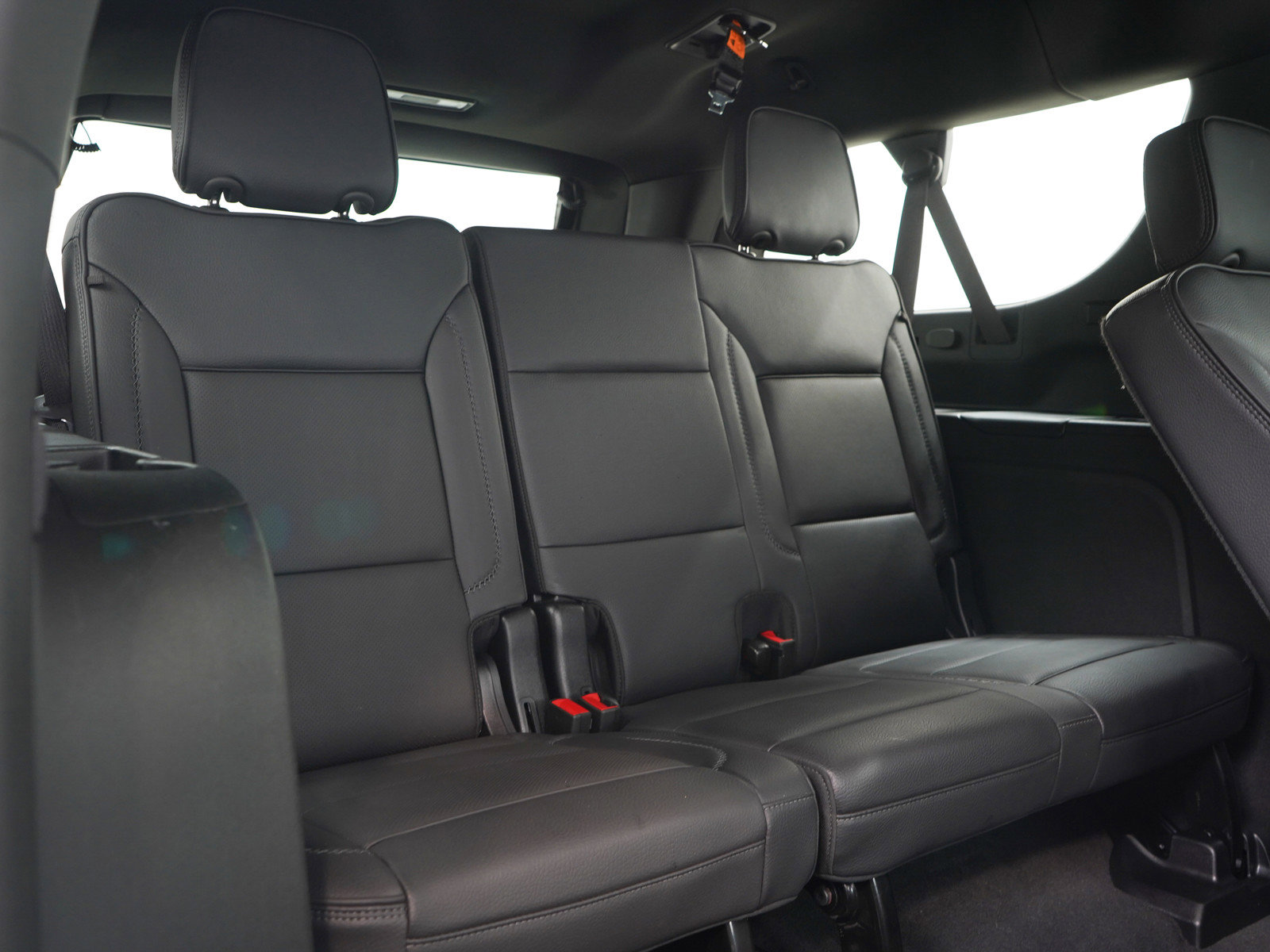 Used 2024 GMC Yukon XL Denali w/ LPO, Floor Liner Package AWD/4WD image 15
