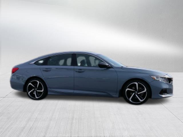 Used 2022 Honda Accord Sport image 2