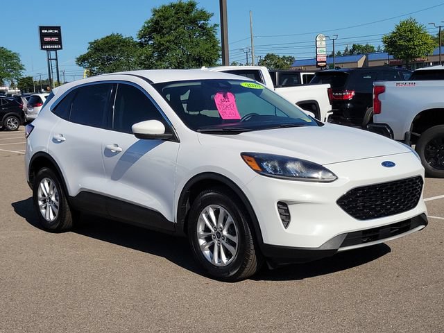 Used 2020 Ford Escape SE AWD/4WD image 3