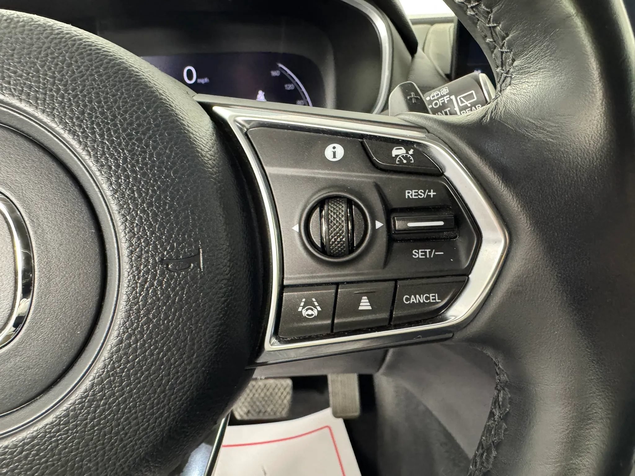 Used 2024 Acura MDX SH-AWD image 16