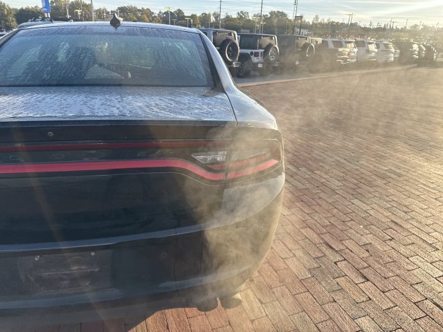 Used 2023 Dodge Charger SXT RWD image 11