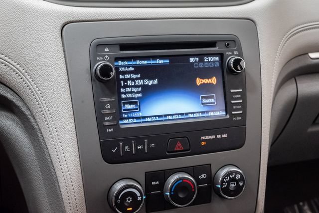 Used 2017 Chevrolet Traverse LS FWD image 16