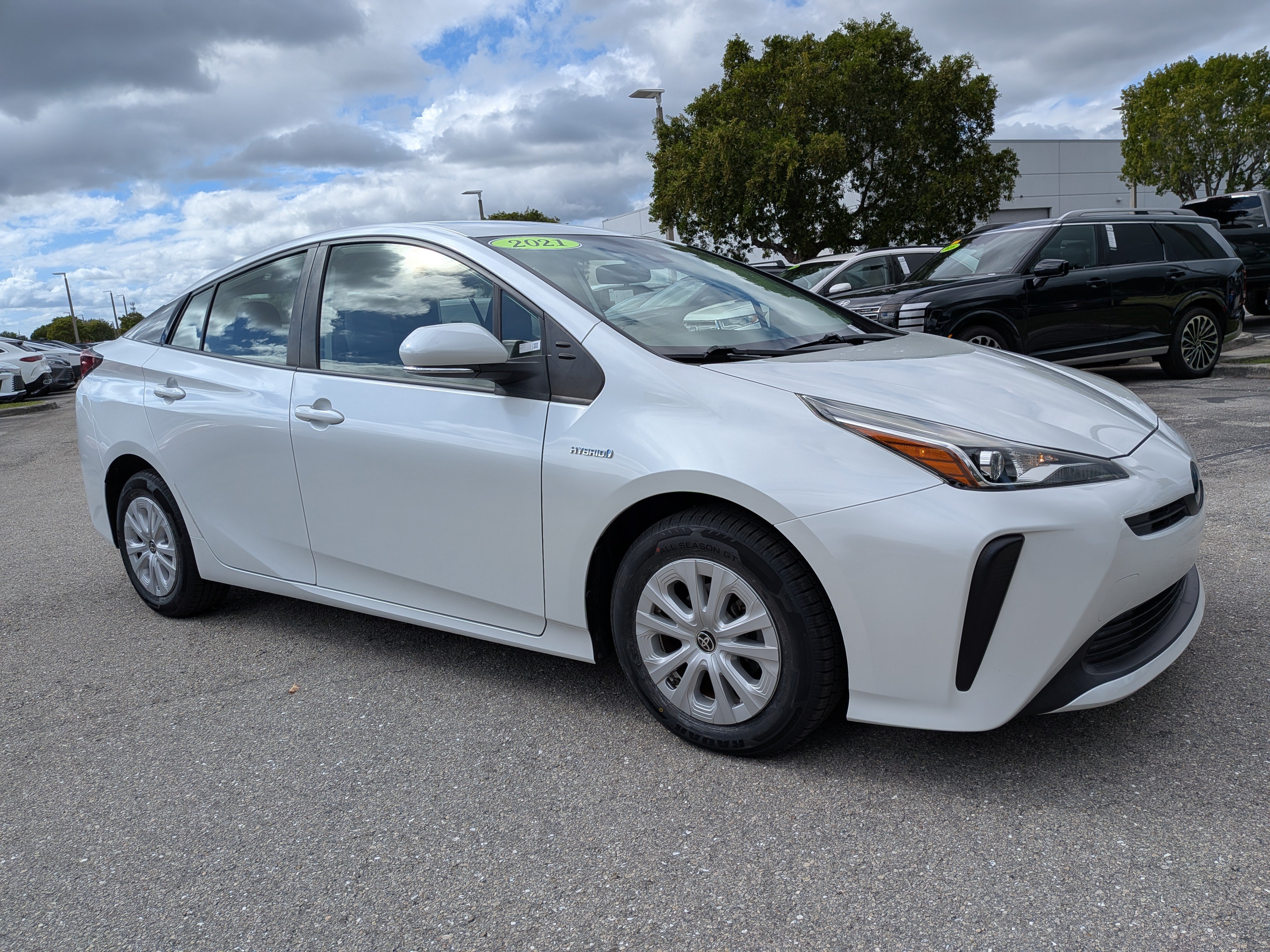 Used 2021 Toyota Prius L Eco
