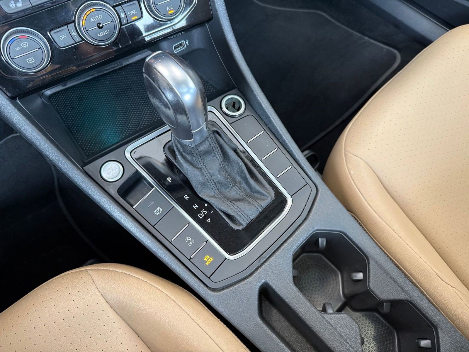 Used 2019 Volkswagen Jetta SEL image 20