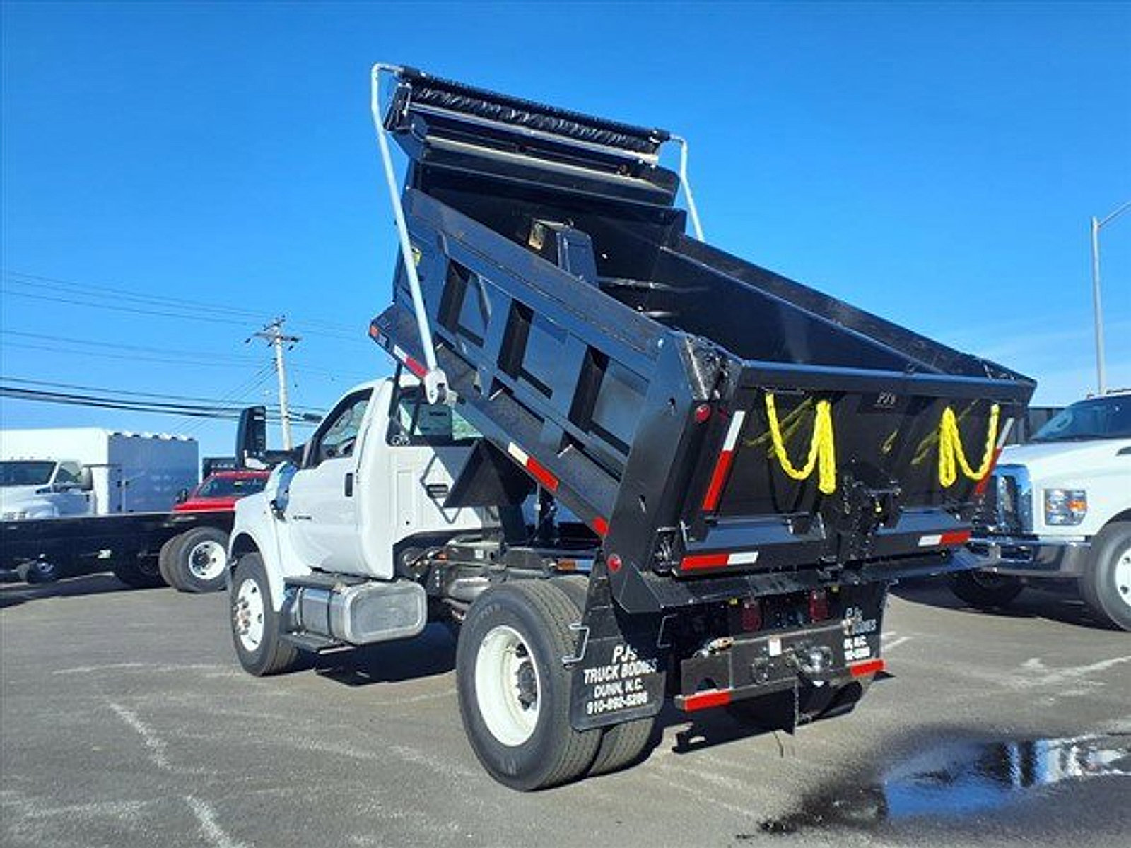 New 2027 Ford F750 2WD Regular Cab Super Duty image 5
