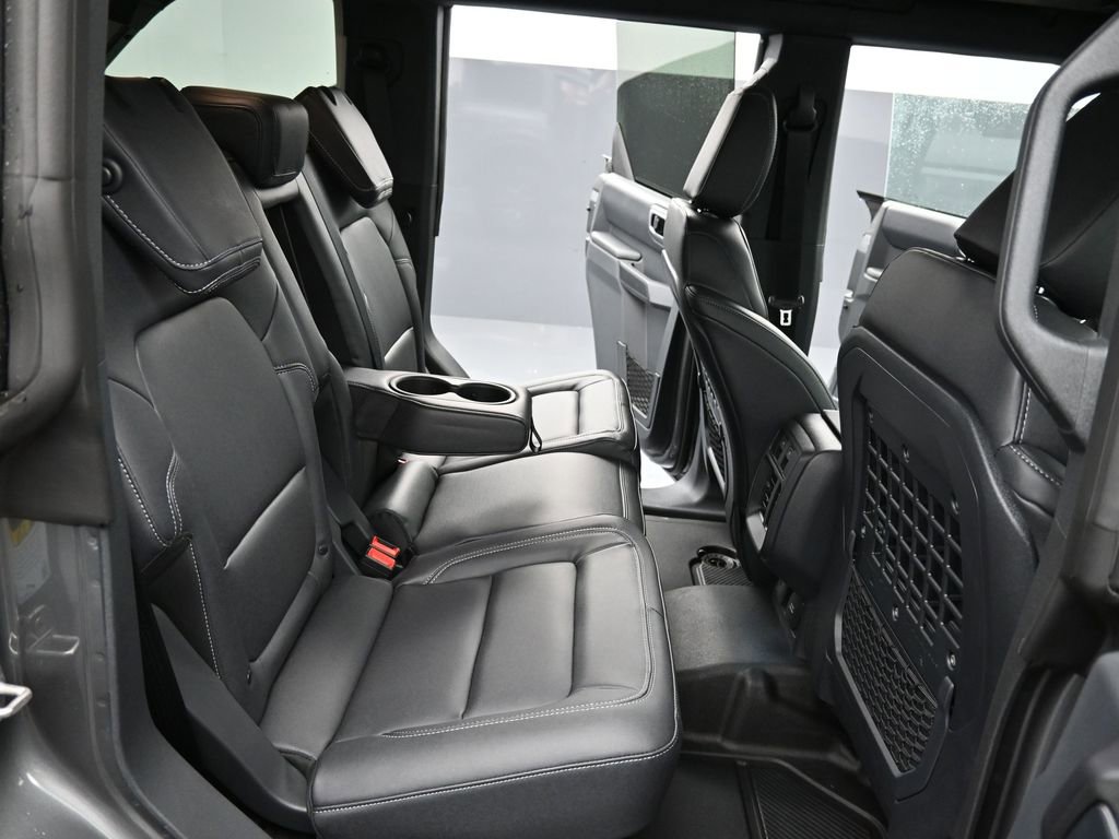 New 2025 Ford Bronco Badlands image 17