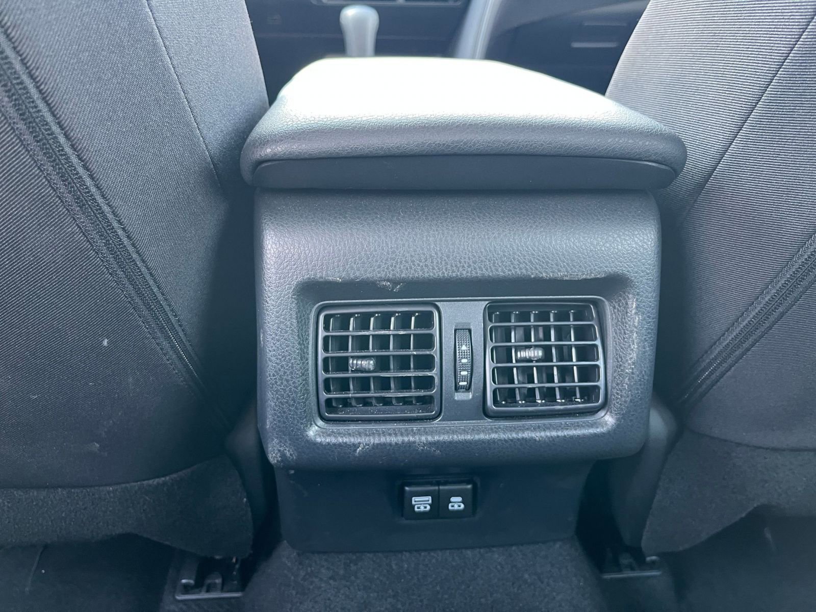 Used 2025 Toyota Camry LE image 22