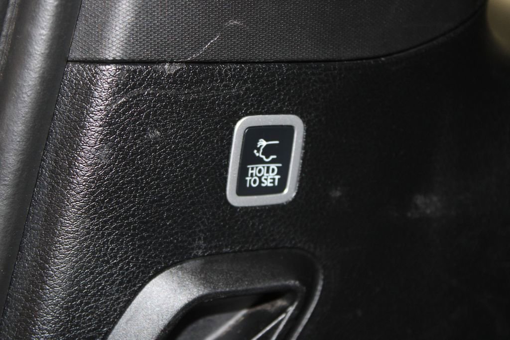 Used 2024 Jeep Wagoneer Series II image 17