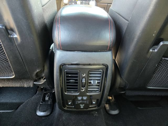 Used 2024 Dodge Durango GT RWD image 14